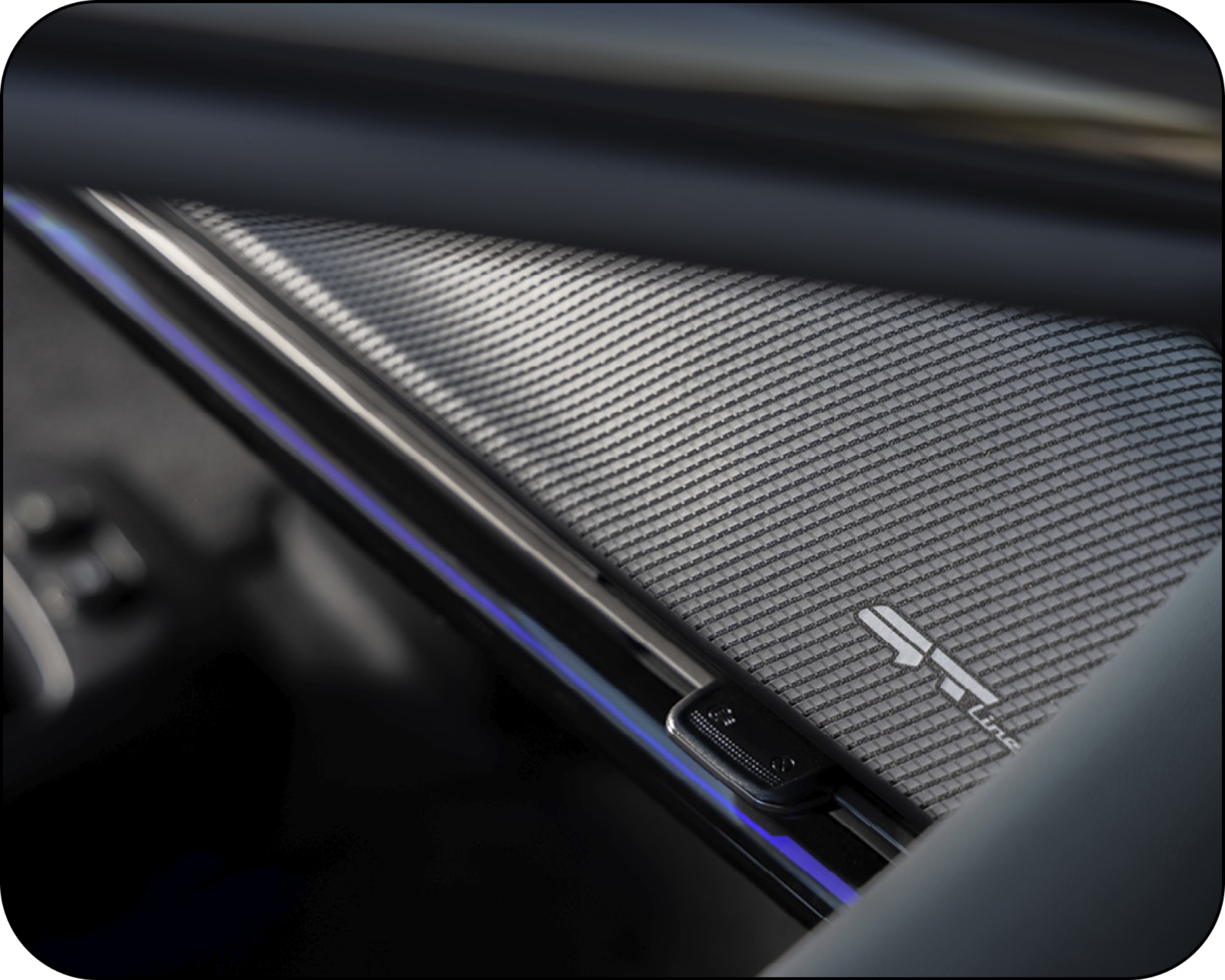 Dashboard trim detail